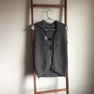 Gray knit vest -adorable for layering